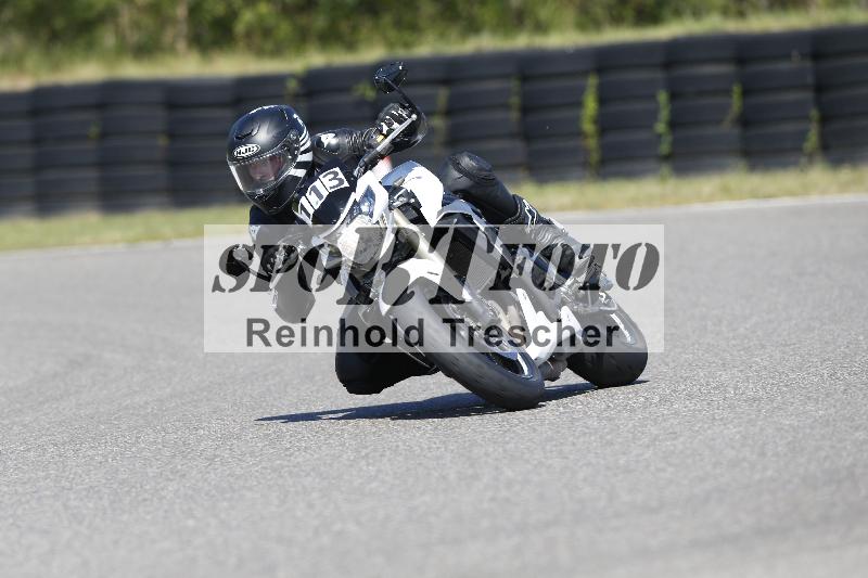 Archiv-2025/48 25.08.2025 Cornu Master School ADR/gruen-vert/113